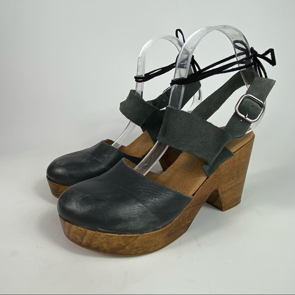 Free people Belmont clog black grey distressed 7.5